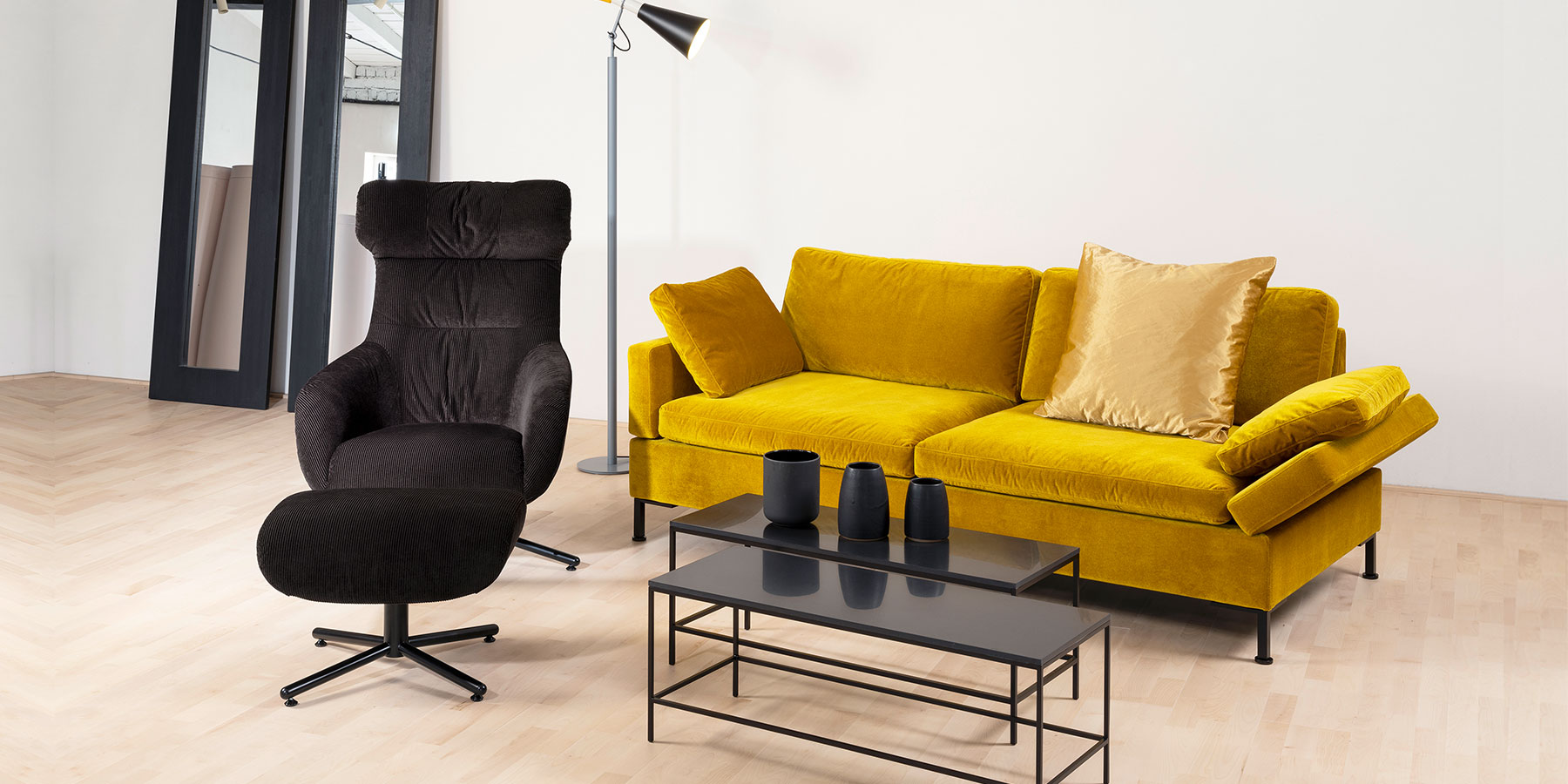 Polstermöbel von brühl alba system/o Sofa mit halb abgesenkter Armlehne rechts von brühl alba system/o.