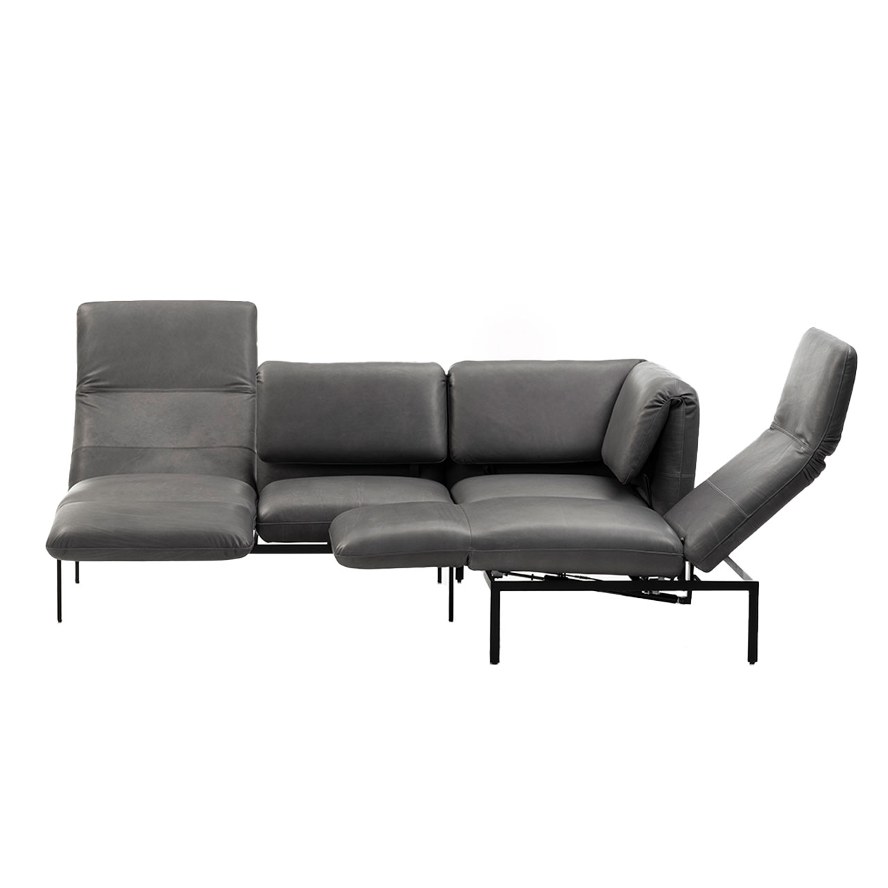 Eckgarnitur der Serie roro small classic mit Eckanbausofa links und Anstellsofa rechts in schwarzem Leder.