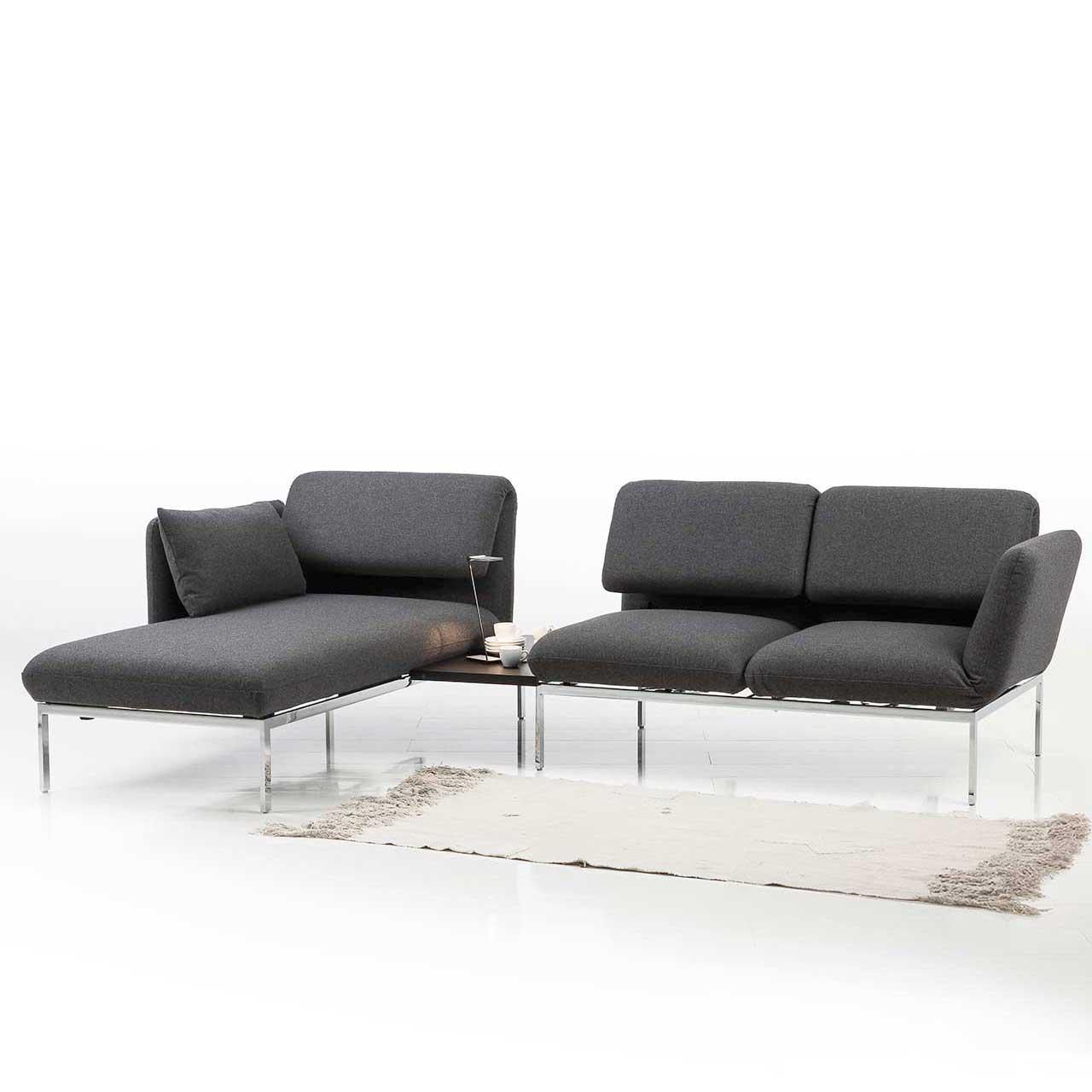 Einhängetisch brühl roro medium soft 74091 Eiche schwarz Longchair und Anstellsofa der Serie brühl roro medium soft mit Einhängetisch 74091 in Eiche schwarz.