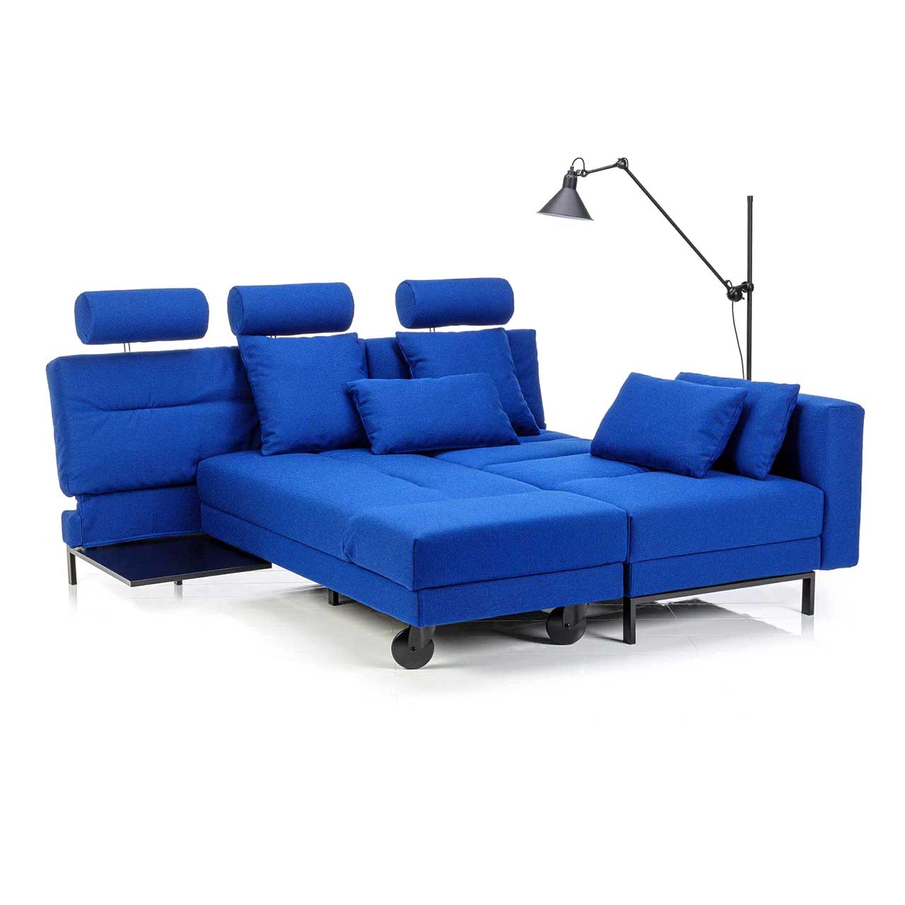 brühl four two compact Eckgarnitur Blaue Eckgarnitur. Der schwenkbarem Longchair ist so angestellt, dass eine Liegefläche entstanden ist.