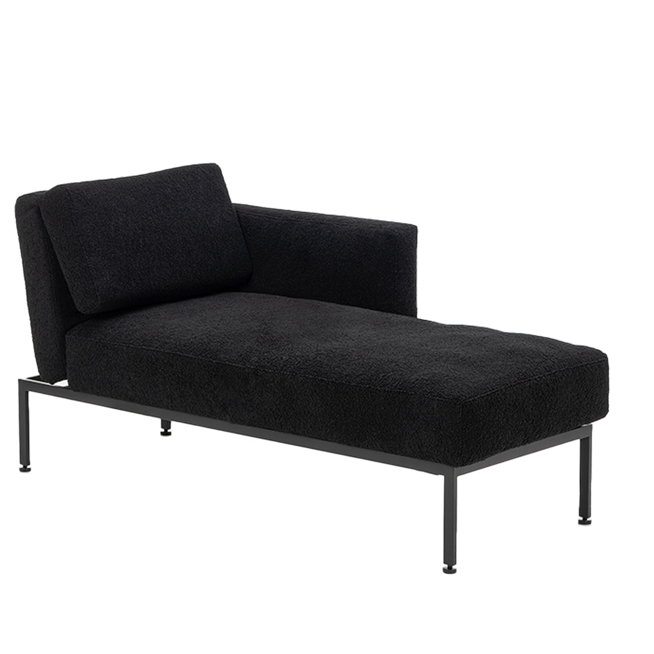 Longchair brühl roro small spring 76977 Schmaler Longchair der Serie roro small spring mit verschiebbarer Armlehne rechts in schwarzem Stoff.